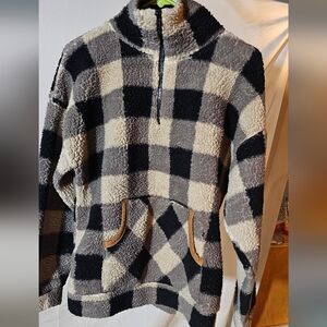 7th Ray Sherpa Pull Over‎